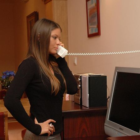 Hotel Tehnograd كرالييفو المظهر الخارجي الصورة