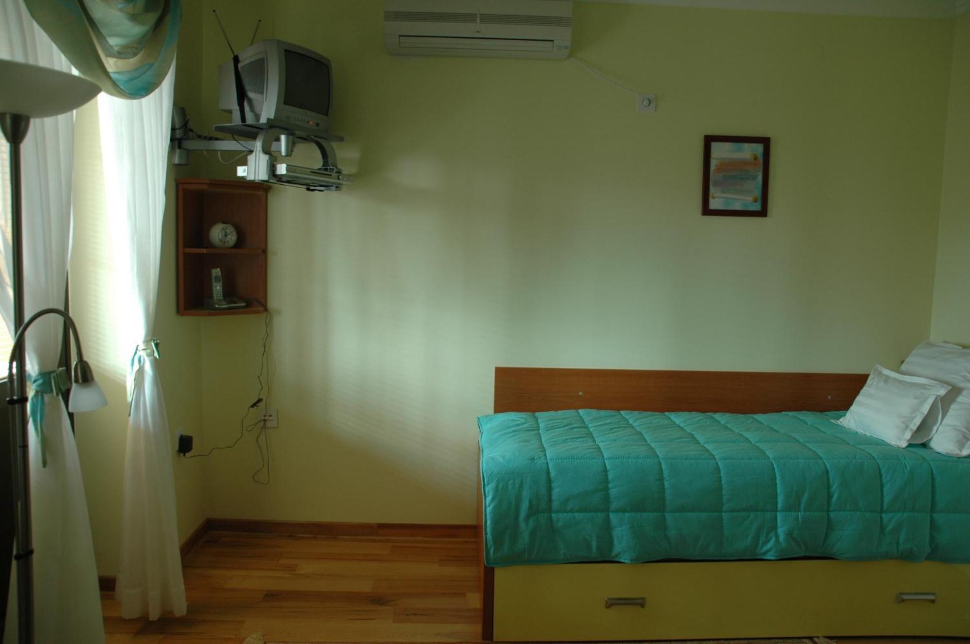 Hotel Tehnograd كرالييفو المظهر الخارجي الصورة