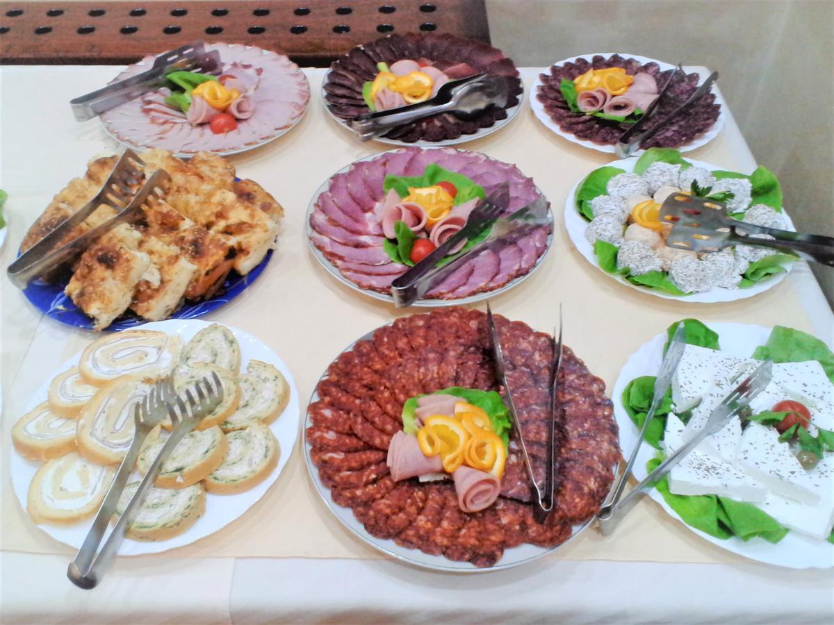 Hotel Tehnograd كرالييفو المظهر الخارجي الصورة