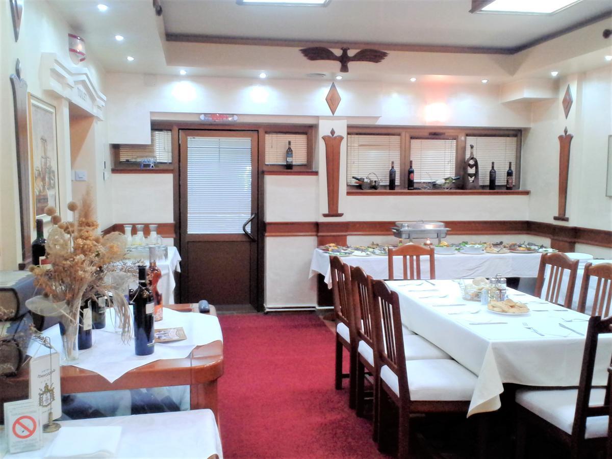 Hotel Tehnograd كرالييفو المظهر الخارجي الصورة